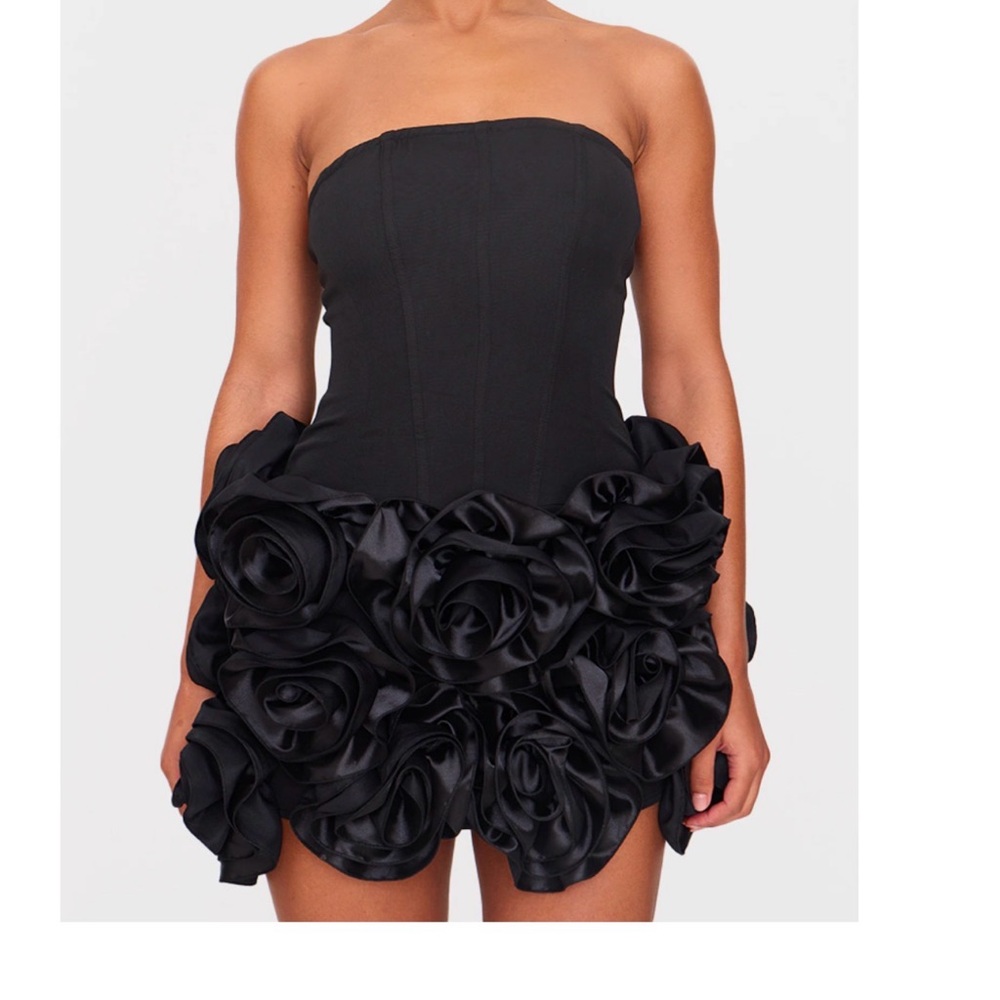 PrettyLittleThing Black Strapless Dress with Rosette Details
